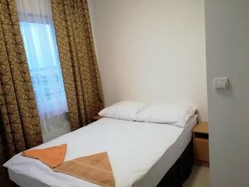 Фото номера Двухместный номер с 1 кроватью Хостелы Hostel Wólka Kosowska г. Вулька-Косовска 3